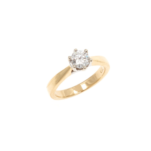 18ct Diamond Solitaire Ring