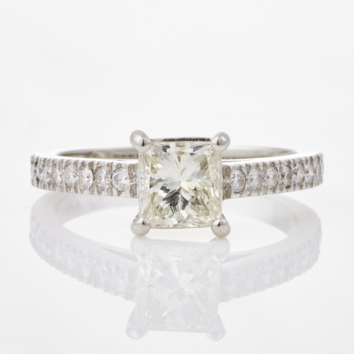 Platinum, 1.02ct Princess Cut Diamond /. 40ct Diamond Accents Ring