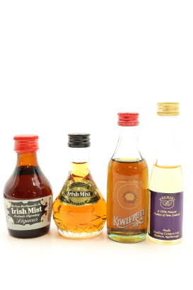 (1) Irish Mist & Fruit Liqueur Miniatures, 4 Bottles Sold as One Lot