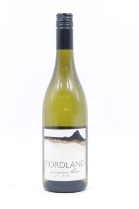 (1) 2013 Fiordland Sauvignon Blanc