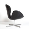 An Arne Jacobsen Swan Chair - 3