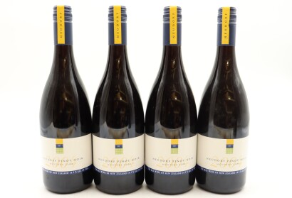 (4) 2004 Neudorf Moutere Pinot Noir, Nelson