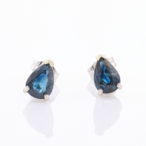 14ct White Gold, Pear Shape Blue Sapphire Studs, 7mm x 5mm