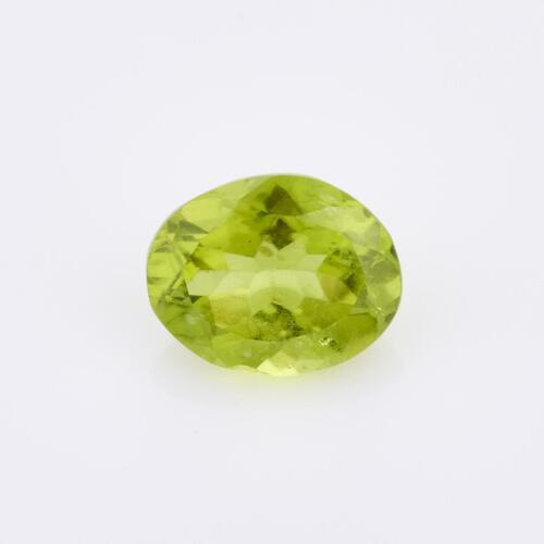 A Loose, 2.81ct Oval Cut Peridot