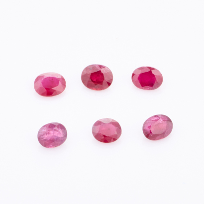 Parcel of Loose, Six x Rubies / Total Weight 3.06cts