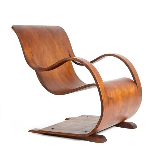 A Garth Chester Curvesse Chair