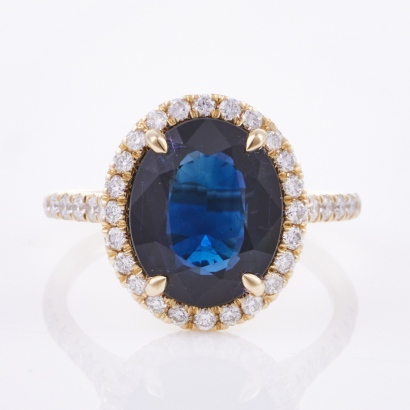 14ct Yellow Gold, 4.40ct Sapphire / .62ct Diamond Cluster Ring