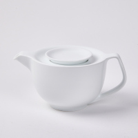 A Thomas Rosenthal Teapot Made In Germany