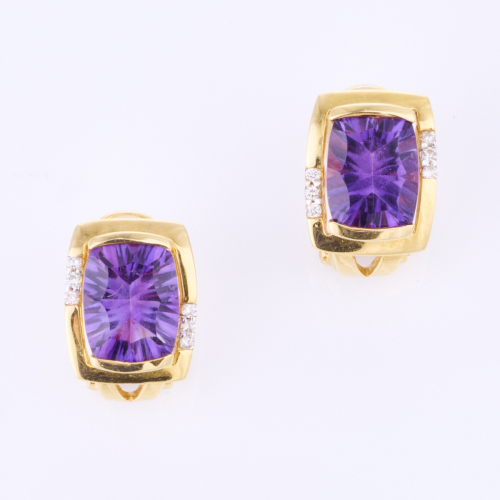 18ct Yellow Gold, 4.80ct Amethyst / .12ct Diamond Earrings