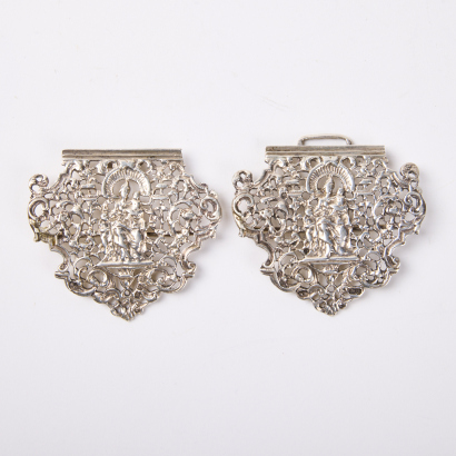 A Victorian Sterling Silver Filigree Two Piece Nurses Belt Buckle By William Comyns & Sons