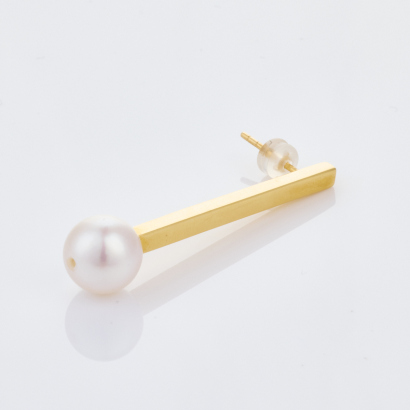 18ct Yellow Gold, Pearl Bar Single Earring