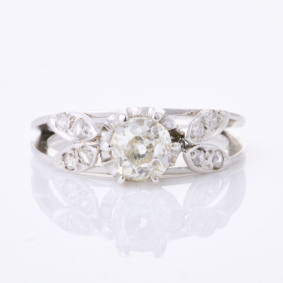 12ct White Gold, Antique Style, .54ct Diamond Dress Ring
