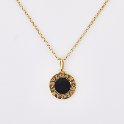 18ct Yellow Gold, 46cm Bulgari Bulgari Onyx Necklace with Box