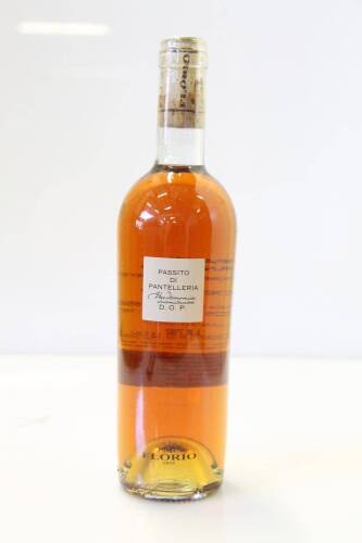 (6) 2009 Cantine Florio Passito di Pantelleria 500ml