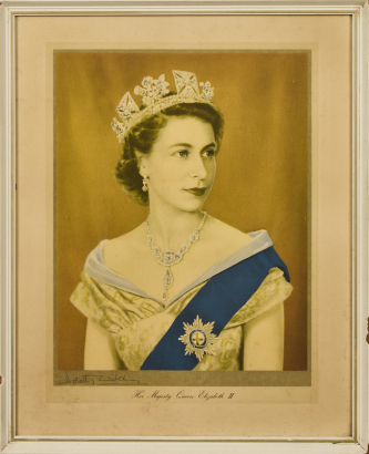 A Vintage Illustration Of Queen Elizabeth