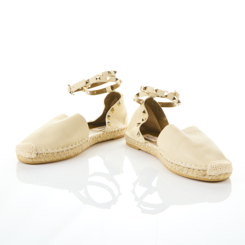 Valentino Garavani Rockstud Flat Espadrilles. Size 40 - Near New