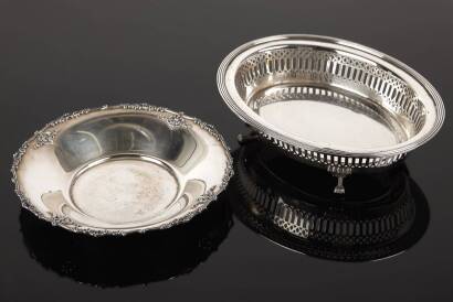 An Italian Oval Gallery Fruit Bowl and a Shallow Dish