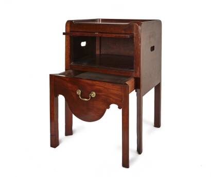 A Georgian Mahogany Night Stand