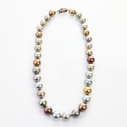 Tahitian Type, Cultured Pearl Necklace with Gold Diamond Set Clasp