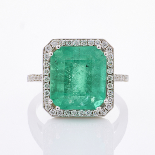 18ct White Gold, 7.42ct Emerald / .44ct Diamond Ring