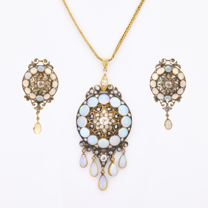 Victorian, 14ct - 18ct Yellow Gold / Silver, Girandole Earrings / Pendant Set