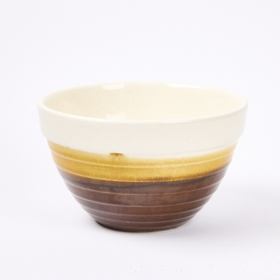 A Crown Lynn Beehive Mixing Bowl