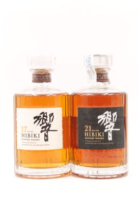 (1) Hibiki 17 & 21 year old Blended Japanese Whisky 700ml (GB) (Two bottles as one lot)