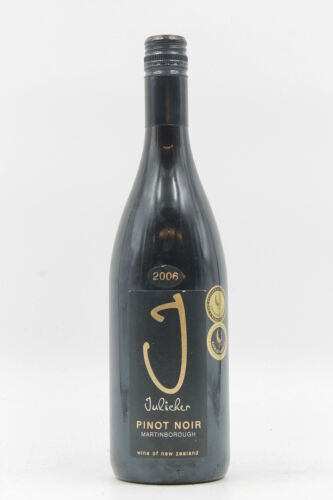 (1) 2006 Julicher Pinot Noir, Martinborough