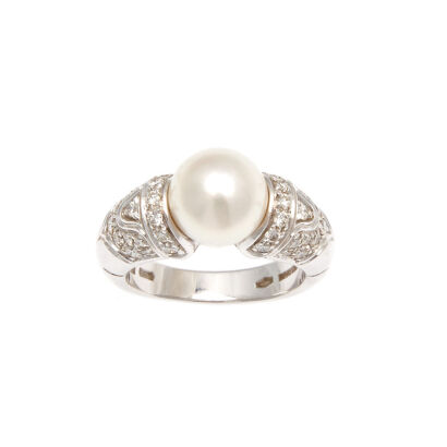 18ct White Gold Bvlgari Diamond Pearl Ring