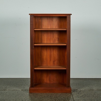 A Rimu Bookshelf