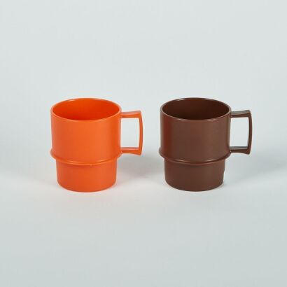 A Pair of Tupperware New Zealand Made Mugs