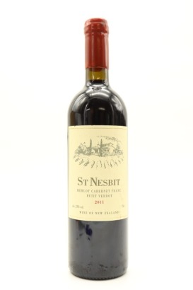 (1) 2011 St Nesbit Cabernet - Merlot - Petit Verdot, Auckland ♦