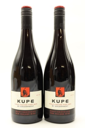 (2) 2016 Escarpment Kupe Pinot Noir, Martinborough [RP95] ♦