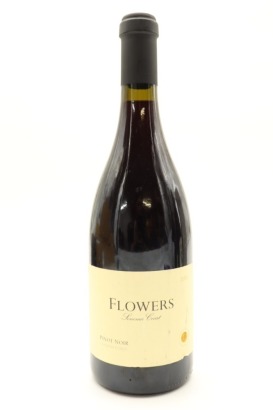 (1) 2011 Flowers Sonoma Coast Pinot Noir, California [JR17.5] &diams;