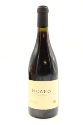(1) 2011 Flowers Sonoma Coast Pinot Noir, California [JR17.5] &diams;