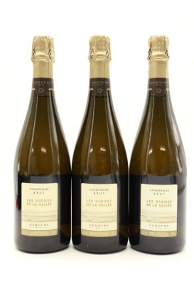 (3) NV Dehours les Vignes de la Vallee Brut, Champagne &diams;