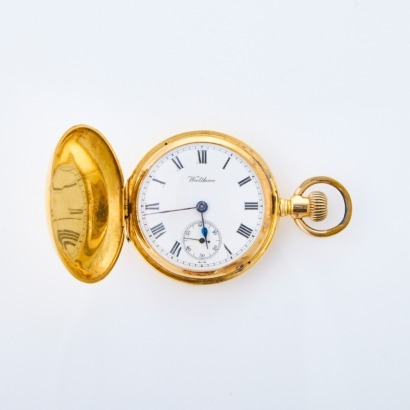 18ct Yellow Gold, 33mm Waltham Full Hunter Manual Wind Pocket Watch