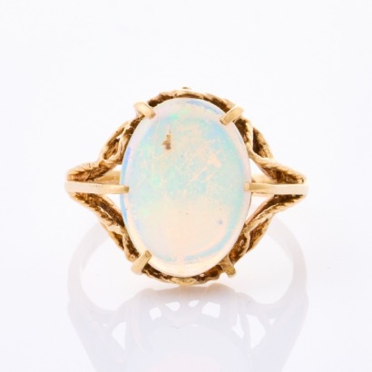 9ct Yellow Gold, Vintage, Cabochon Cut Opal Ring