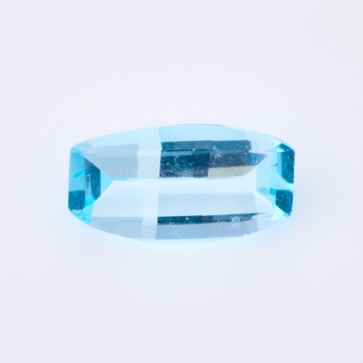 A Loose 3.24 Cushion Cut Blue Topaz
