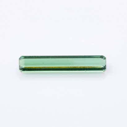 A Loose 2.37ct Rectangular Tourmaline