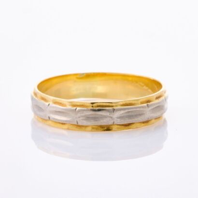18ct Yellow Gold / Palladium Band, Size L