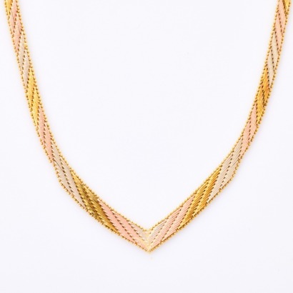 14ct Tri-colour Gold, 42cm Necklace in "V" Shape