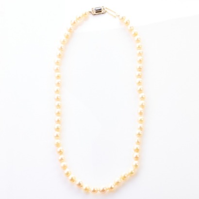 46cm Baroque Pearl Necklace with Stone Set 9ct Yellow Gold Clasp