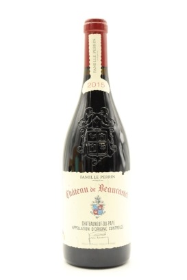 (1) 2015 Chateau de Beaucastel Chateauneuf-du-Pape, Rhone [JR16.5] [RP96] [WS97] &diams;