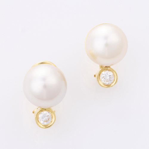 14ct Yellow Gold, South Sea Cultured Pearl / .44ct Diamond Earrings