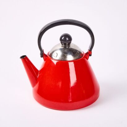 A Red Judge Stovetop Kettle