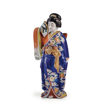 A Japanese Meiji Period Statue of a Lady