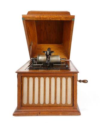 A Vintage Edison Amberola Phonograph in Oak Case with Internal Horn