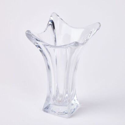 A Handkerchief Clear Glass Vase