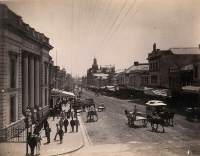 Wrigglesworth & Binns - Queen St, Auckland 